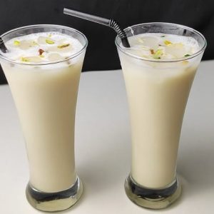 লাচ্ছি একটি বিশেষ অভিজ্ঞতা নিয়ে আসে যা আপনি অন্য কোথাও পাবেন না।
